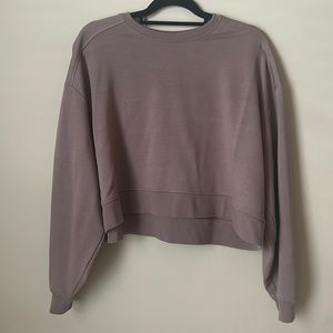 CUTS Clothing Women’s Large Pullover